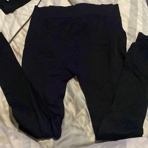 Black leggings